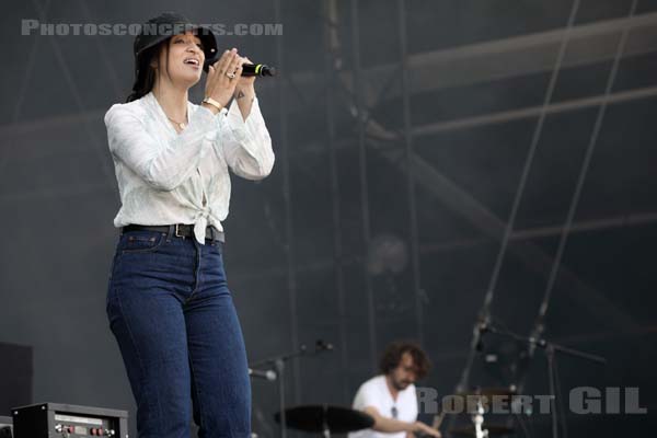 CAMELIA JORDANA - 2019-07-21 - PARIS - Hippodrome de Longchamp - Main Stage 2 - 